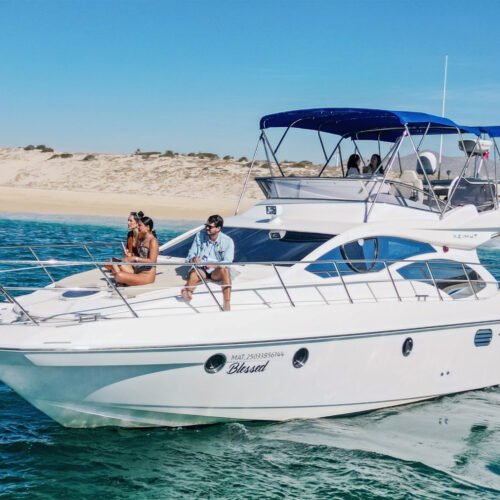 Azimut 46ft Flybridge Yacht exterior
